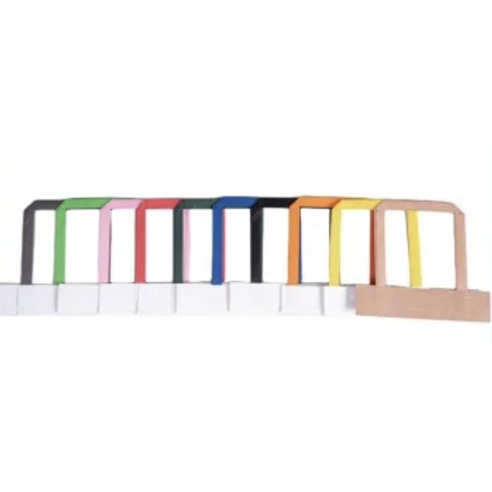 平坦的手柄纸袋